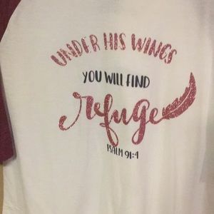 3/4 sleeve tee shirt